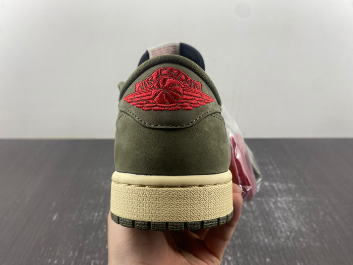 TRAVIS SCOTT X AIR JORDAN 1 LOW OG SP
