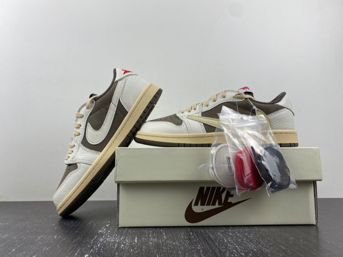 KIDS Travis Scott x Air Jordan 1 OG Low PS