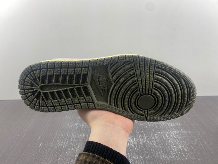 TRAVIS SCOTT X AIR JORDAN 1 LOW OG SP