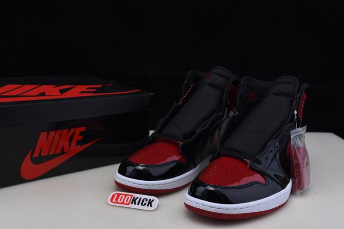 Air Jordan 1 High OG “Bred Patent” 555088-063
