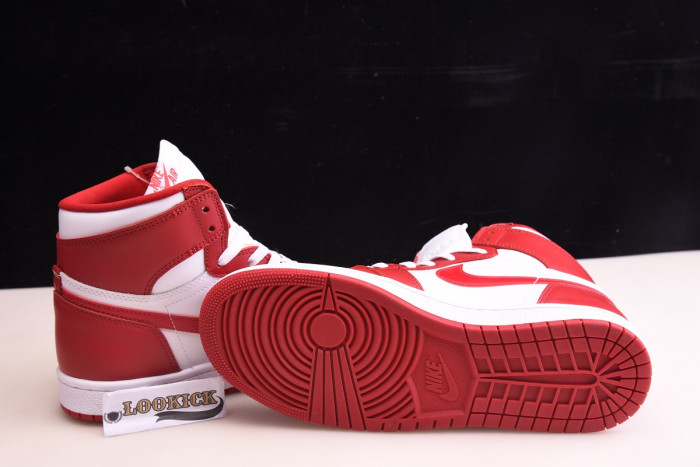 Air Jordan 1 Retro High